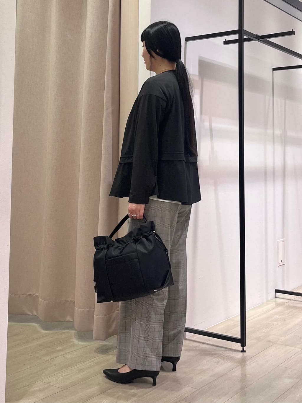 hasuさんの「INDIVI｜ストレッチシアーロングTシャツ」を使ったコーディネート