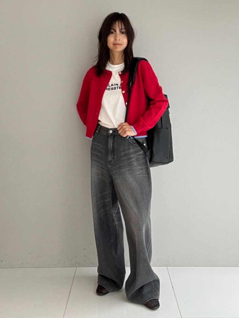 misaさんの「DRESSTERIOR｜ヴィンテージ加工ワイドデニムパンツ」を使ったコーディネート