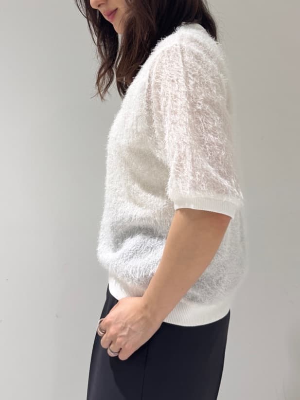 そんさんの「INDIVI｜ヘアリージャカードトップス」を使ったコーディネート