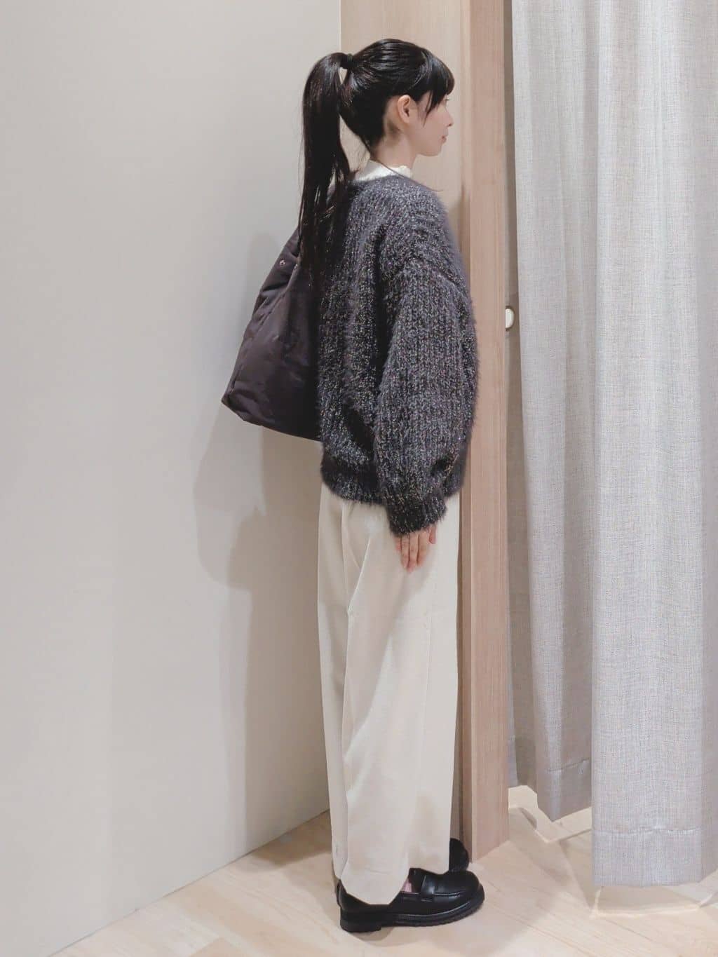 Yuiさんの「grove｜【吸湿発熱／帯電防止】ハイネックリブプルオーバー」を使ったコーディネート