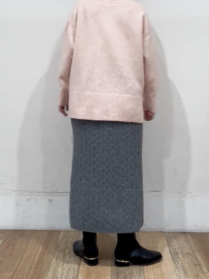 山さんさんの「grove｜【SETITEM】ケーブルニットスカート」を使ったコーディネート