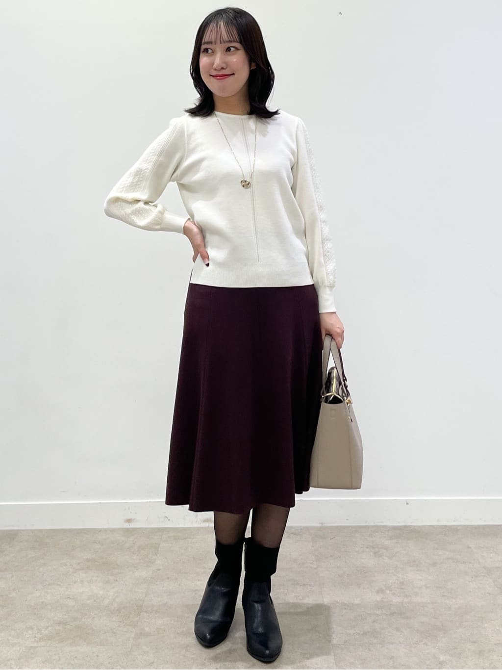 yukariさんの「Reflect｜【選べる8色／スカートにもパンツにも◎】ウール混ボートネックニット」を使ったコーディネート