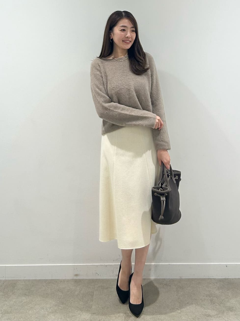 hayaseさんの「COUP DE CHANCE｜【フォックス混】ショート丈ニットトップス」を使ったコーディネート