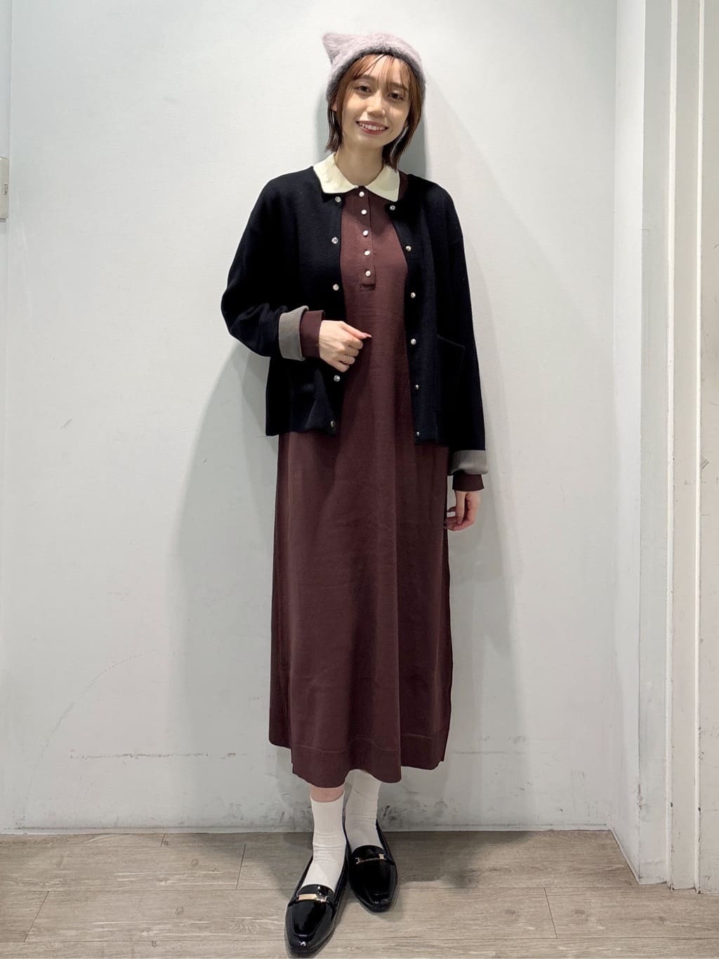 ぶまりんさんの「OPAQUE.CLIP｜配色ポロ衿ニットワンピース【洗濯機OK】」を使ったコーディネート