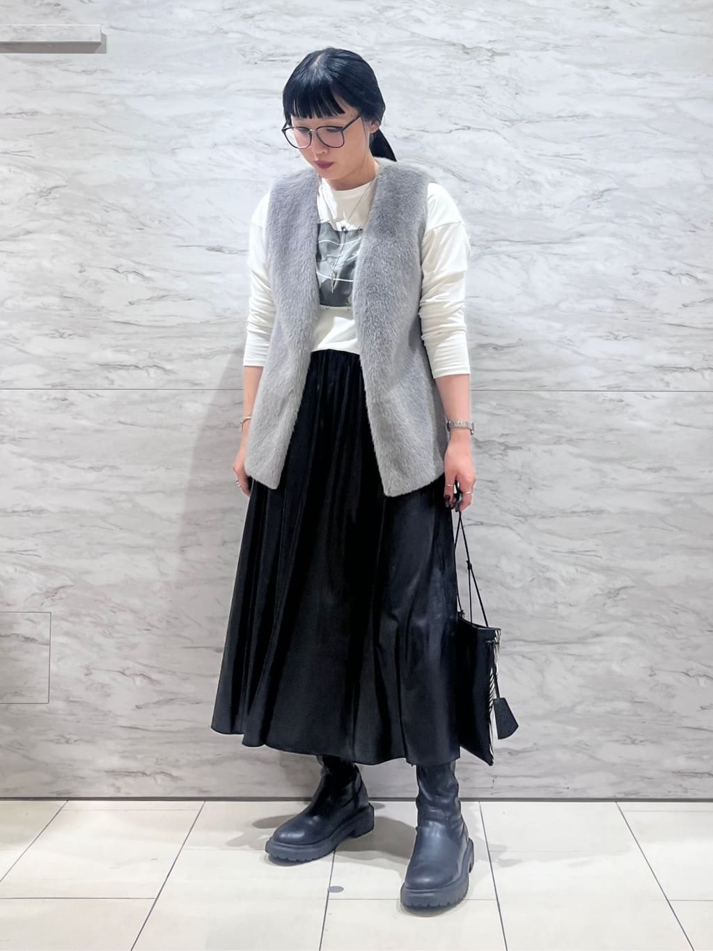 hasuさんの「INDIVI｜ミンク調フェイクファージレ」を使ったコーディネート