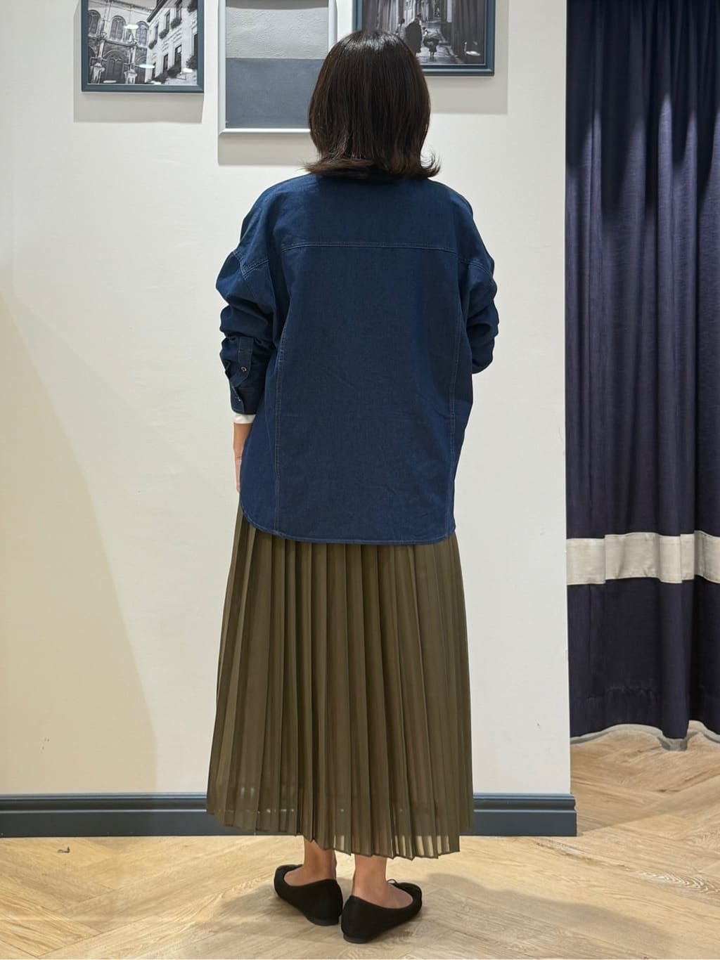 Lilyさんの「grove｜【洗える】ひらりとゆれる　上品プリーツスカート」を使ったコーディネート