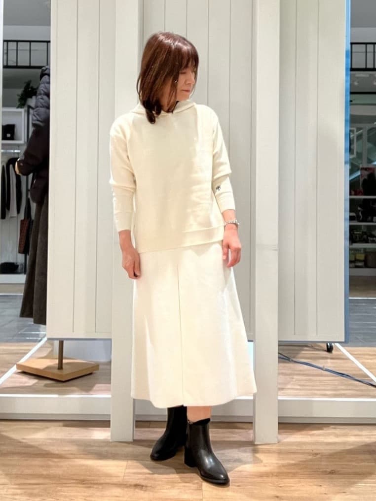 Fujitaさんの「Dessin｜【撥水・2WAY】ミュラーダウンコートミドル丈」を使ったコーディネート