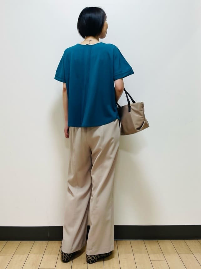 Riiさんの「Reflect｜【前後で着られる2WAY◎】プルオーバージャージ」を使ったコーディネート