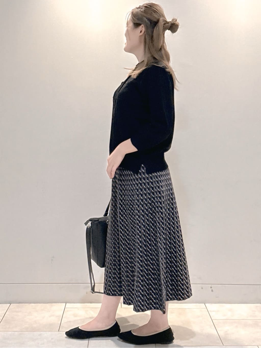 S&auml;K&iuml;さんの「Reflect｜【透けにくい◎】衿付き七分袖ニット」を使ったコーディネート
