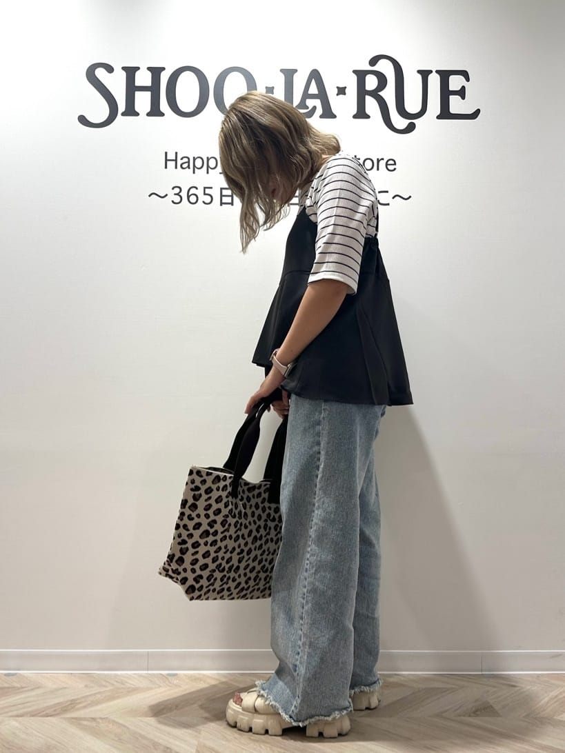 netさんの「SHOO･LA･RUE｜【S-LL/セットアップ可/ひんやり】女性らしさ溢れる ティアードキャミソール」を使ったコーディネート