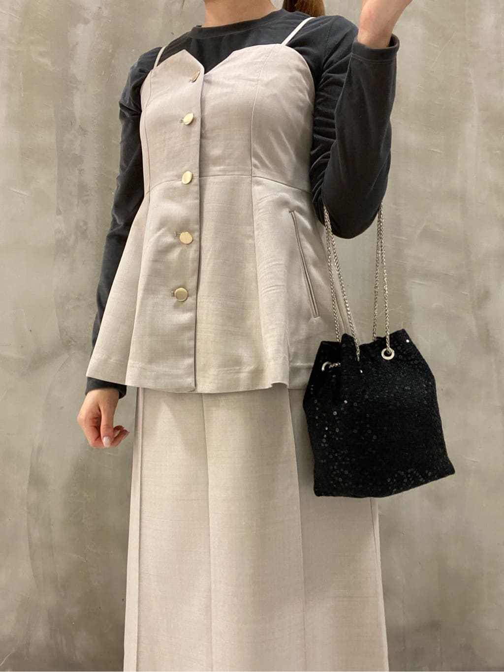 maiさんの「grove｜【カセット服】主役級キャミビスチェ」を使ったコーディネート