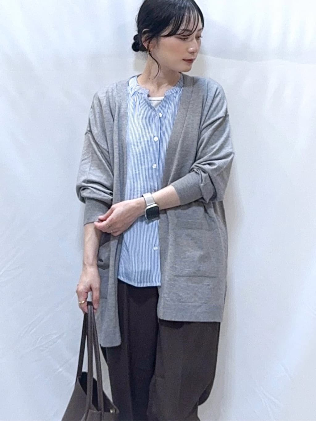 𝐇𝐢𝐫𝐨𝐦𝐢さんの「SHOO･LA･RUE｜【S-LL】ウエストリボンがアクセント ゆったりテーパードパンツ」を使ったコーディネート