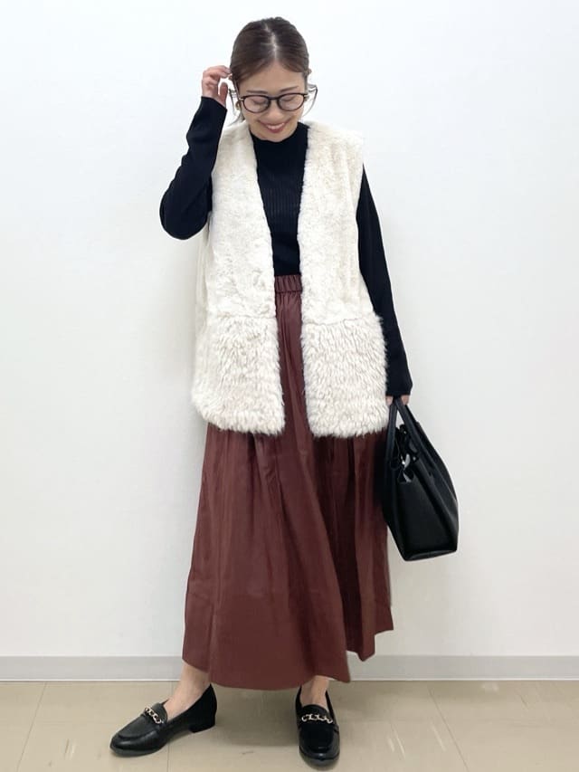 Akiさんの「OPAQUE.CLIP｜シアーリブニット【洗濯機OK】」を使ったコーディネート