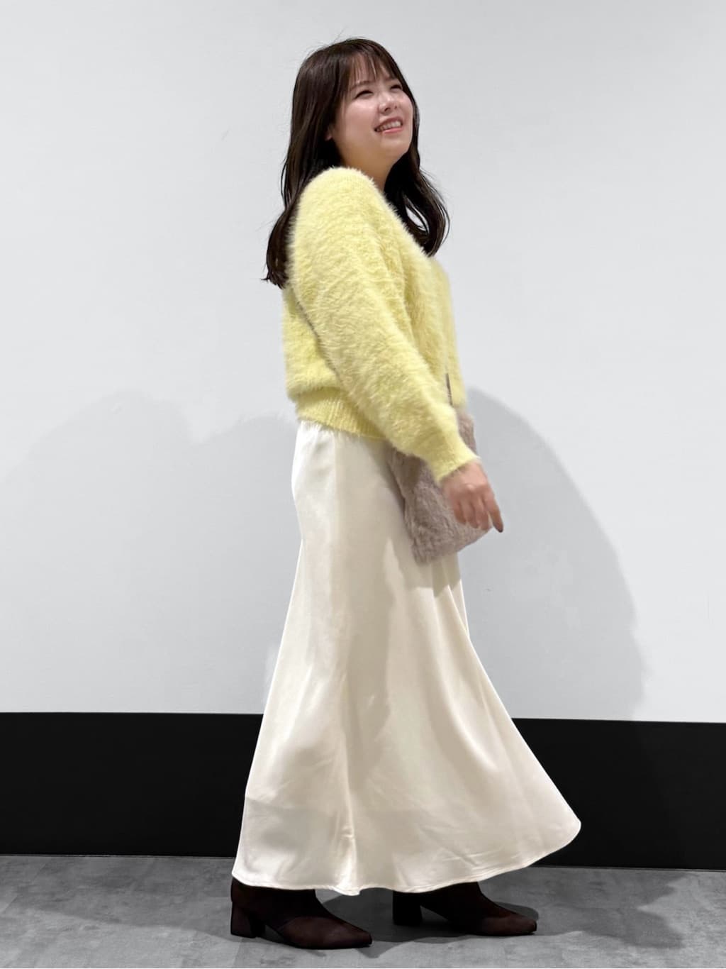 macchaさんの「THE SHOP TK｜着るたびときめく ふんわりフェザーシャギーニット」を使ったコーディネート
