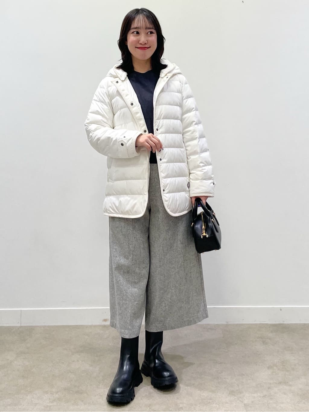 yukariさんの「Dessin｜【撥水・2WAY】ミュラーダウンコートミドル丈」を使ったコーディネート