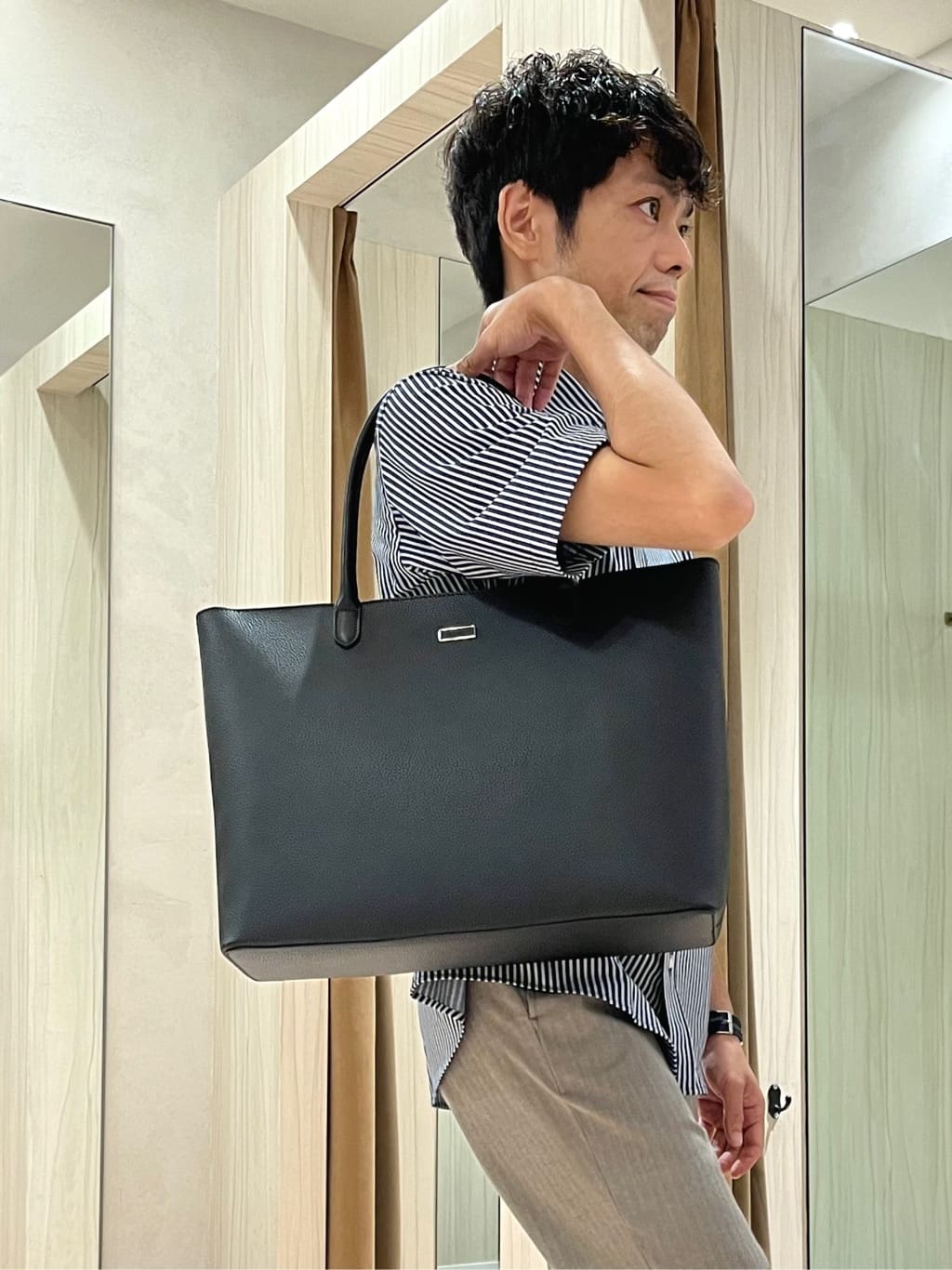 URAさんの「TAKEO KIKUCHI｜【COOL CITY WEAR】ストライプジャージ ボタンダウンシャツ /接触冷感」を使ったコーディネート