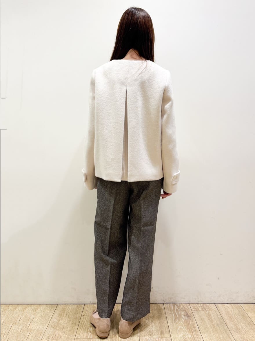 ayaさんの「index｜ラメスカラップビジューデザインニット【洗濯機OK】《6col／S～LL》」を使ったコーディネート