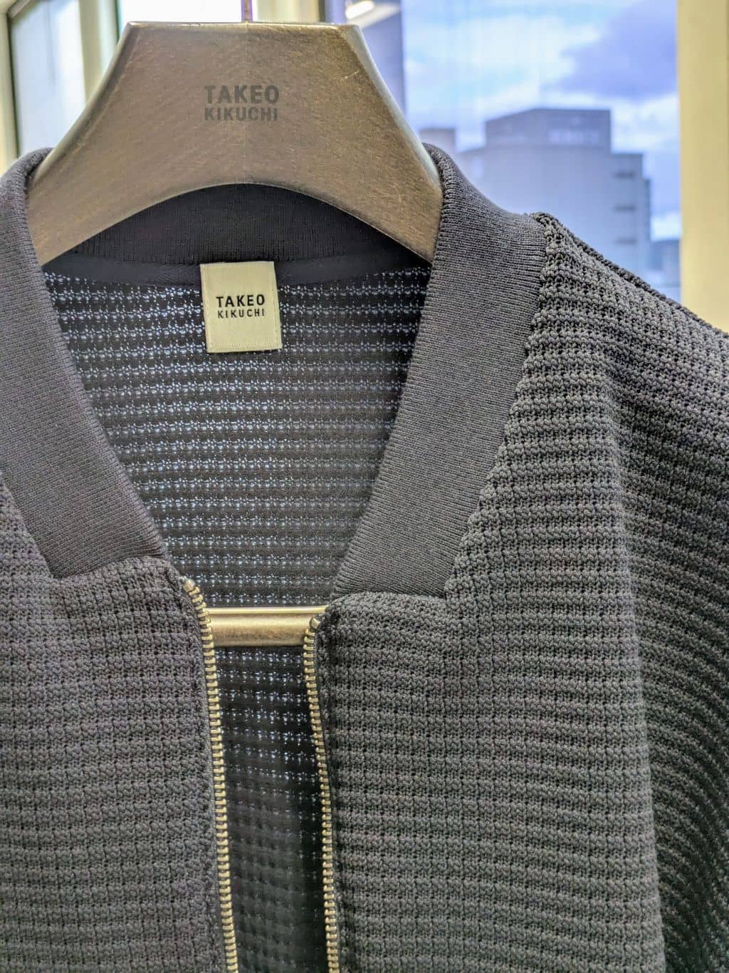 ryoさんの「TAKEO KIKUCHI｜【COOL CITY WEAR】エアートール オープンカラーシャツ /接触冷感・通気性」を使ったコーディネート
