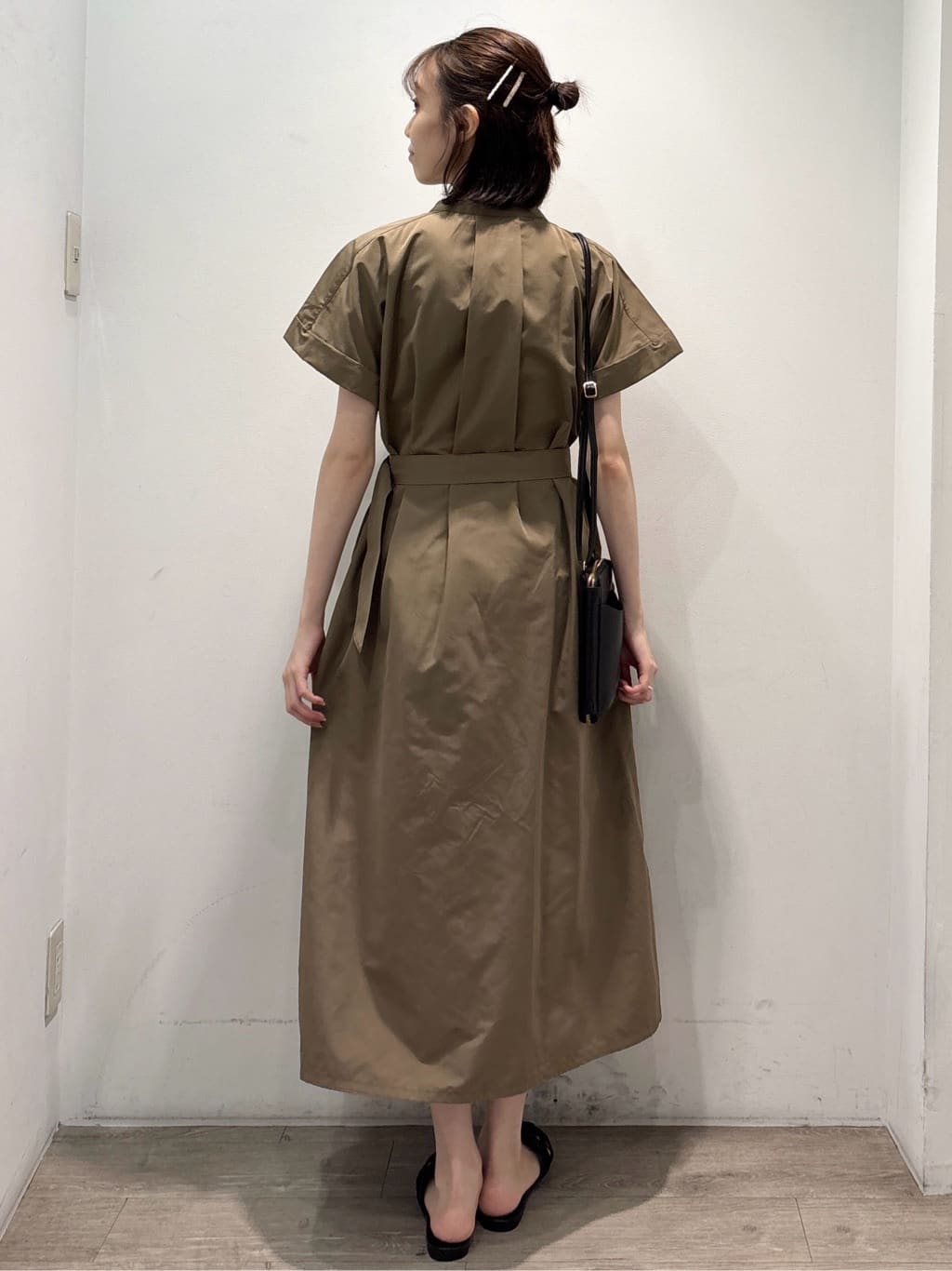 ぶまりんさんの「OPAQUE.CLIP｜ダブルポケットシャツワンピース【洗濯機洗い可】」を使ったコーディネート