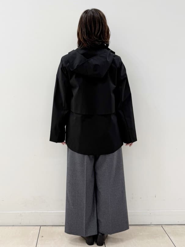 KIKIさんの「Reflect｜【すっきり見え／フード取り外し可／通勤におすすめ◎】ライティアウター」を使ったコーディネート