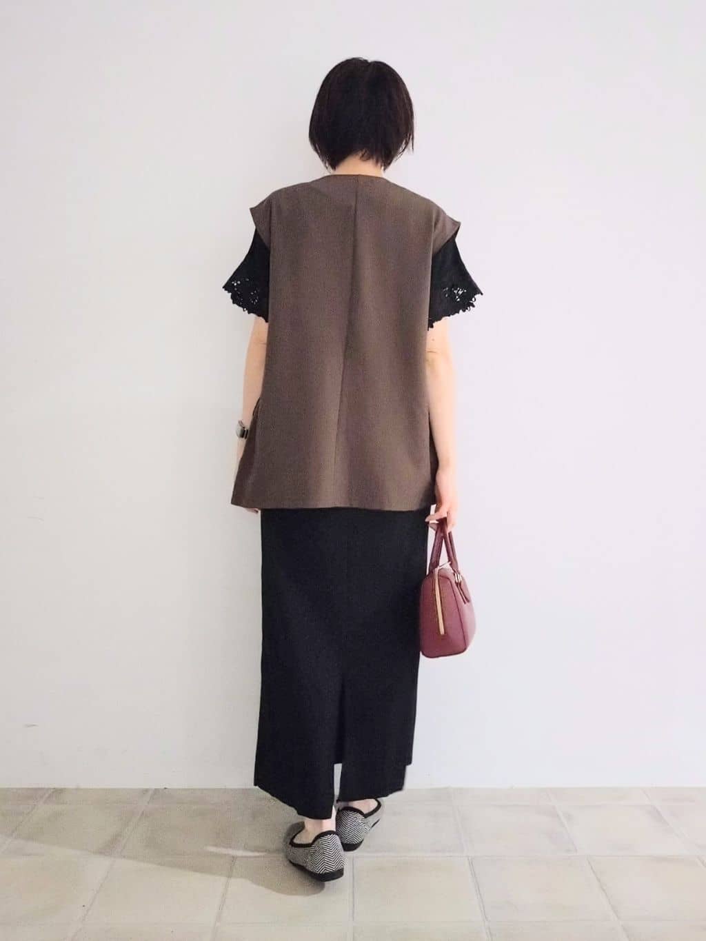 miomioさんの「SHOO･LA･RUE｜【S-LL/セットアップ可/洗濯後しわになりにくい】ダブルベスト」を使ったコーディネート
