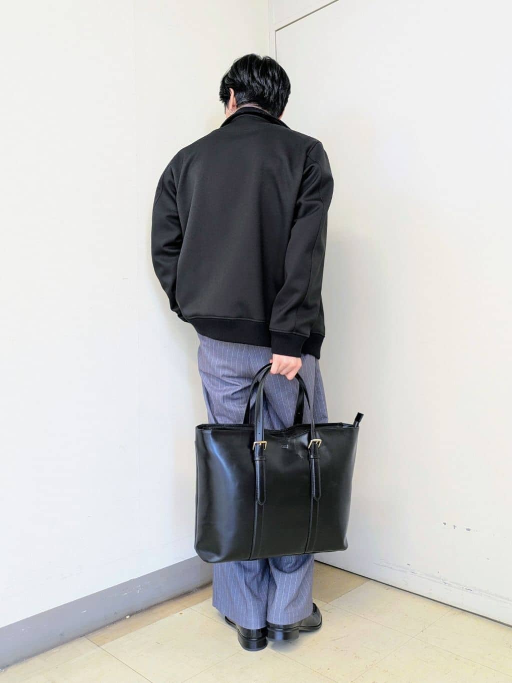 ryoさんの「TAKEO KIKUCHI｜【JUST ONE LAYER】ダウンファブリック ジップアップ リブ ブルゾン」を使ったコーディネート