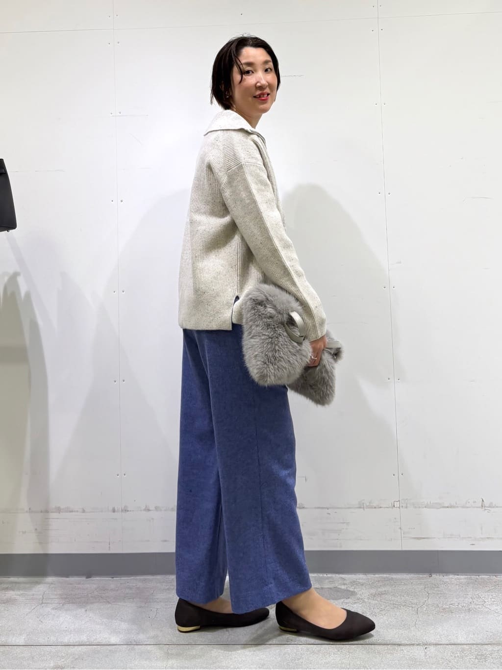 yuriさんの「INDIVI｜【UVケア】プリントフォトロングTシャツ」を使ったコーディネート