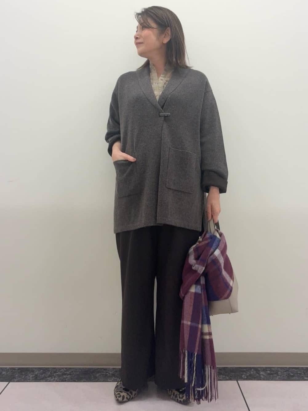 ちいさんの「Reflect｜【たっぷり収納！／通勤におすすめ】&rsquo;25秋冬毎日ミディアムバッグ」を使ったコーディネート