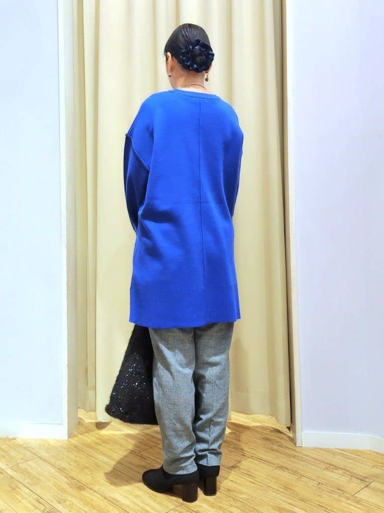 くまさんの「SHOO･LA･RUE｜【洗濯機可/毛玉レス】上品に体型カバー チュニックニットワンピース」を使ったコーディネート