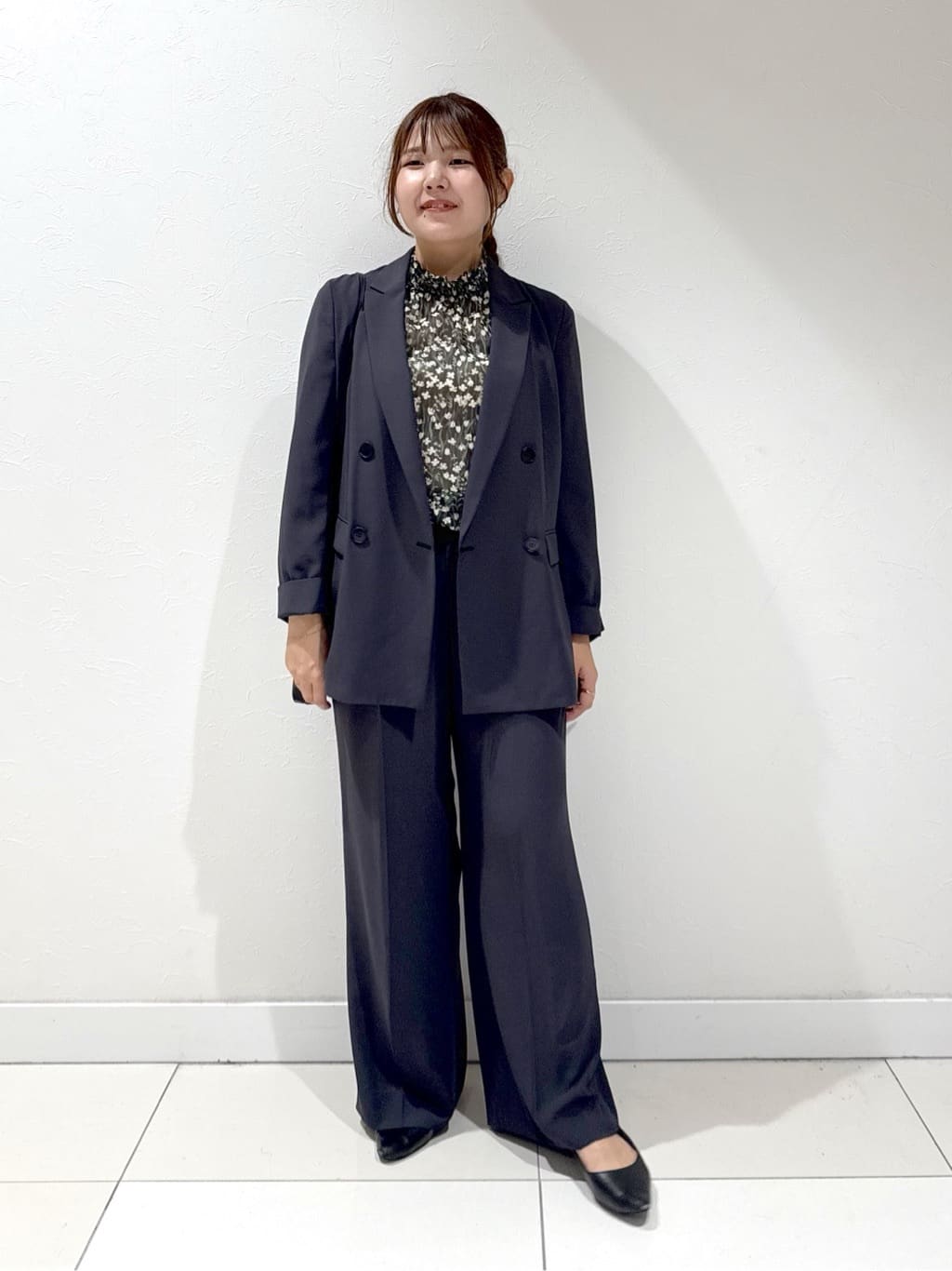 YUUKIさんの「INDIVI｜【軽く羽織れる！】ダブルジャケット」を使ったコーディネート