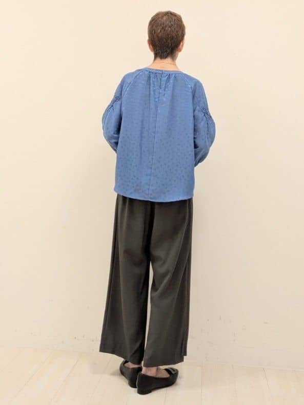 sachiさんの「Reflect｜【ウエスト総ゴム／セットアップ／単品使いOK◎】ベスト＋ストレートパンツセット」を使ったコーディネート