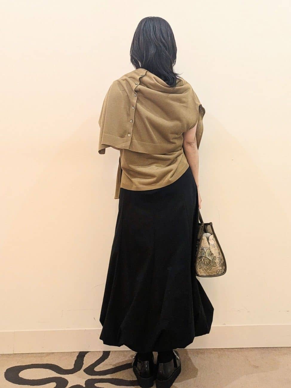 laverさんの「UNTITLED｜【アンサンブル可/洗える】シアーノースリーブ プルオーバー」を使ったコーディネート