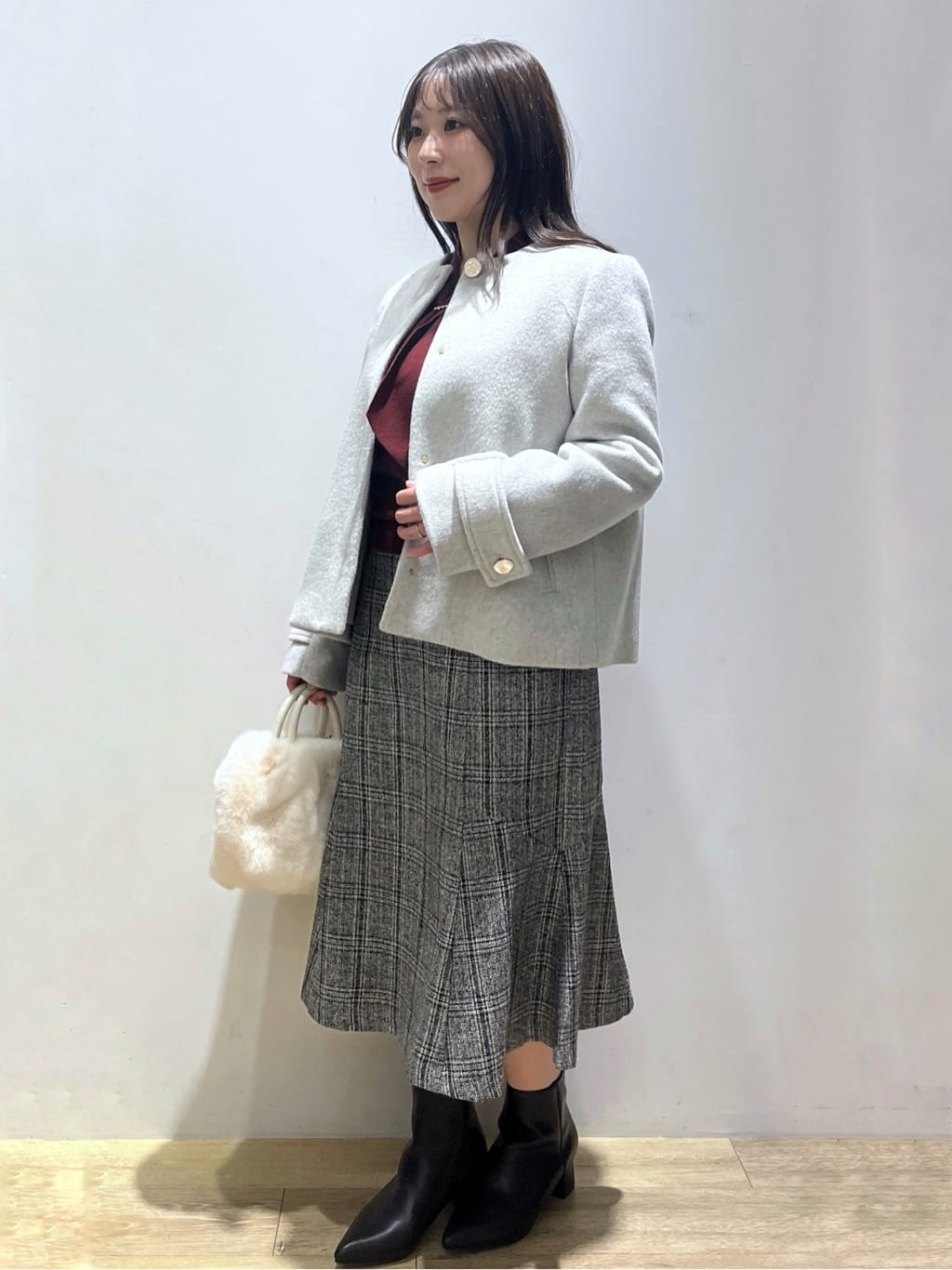 さやかさんの「index｜ゴールドパーツ付きボウタイニット【洗濯機OK】《10col／XS～LL》」を使ったコーディネート