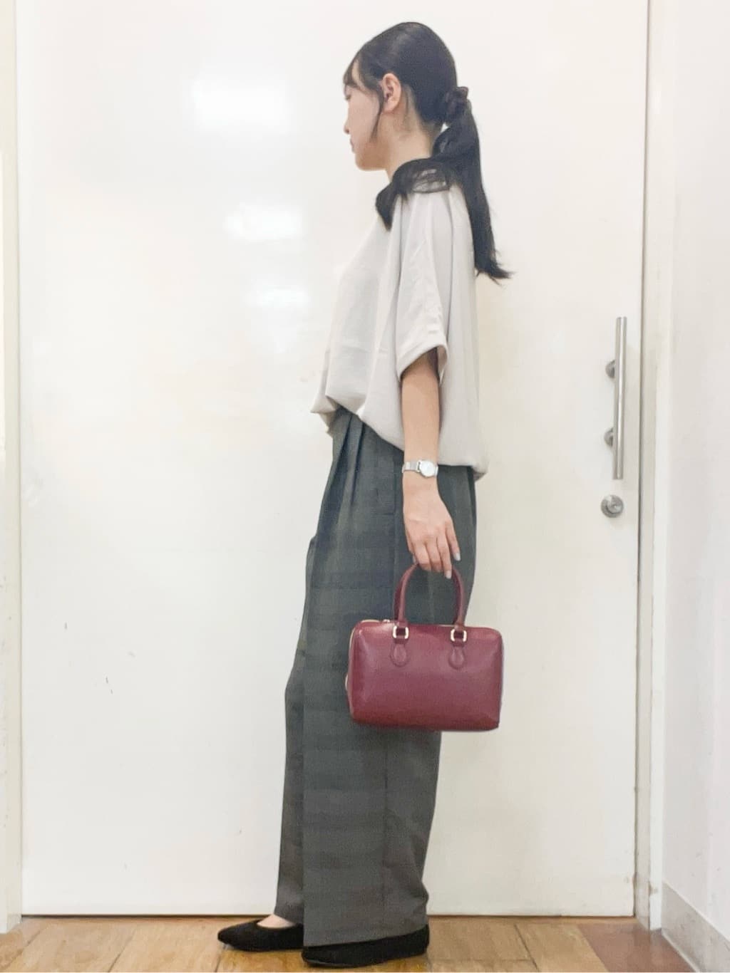 sakiさんの「SHOO･LA･RUE｜【洗濯後しわになりにくい】さらっとタッチの 5分袖ドルマンブラウス」を使ったコーディネート
