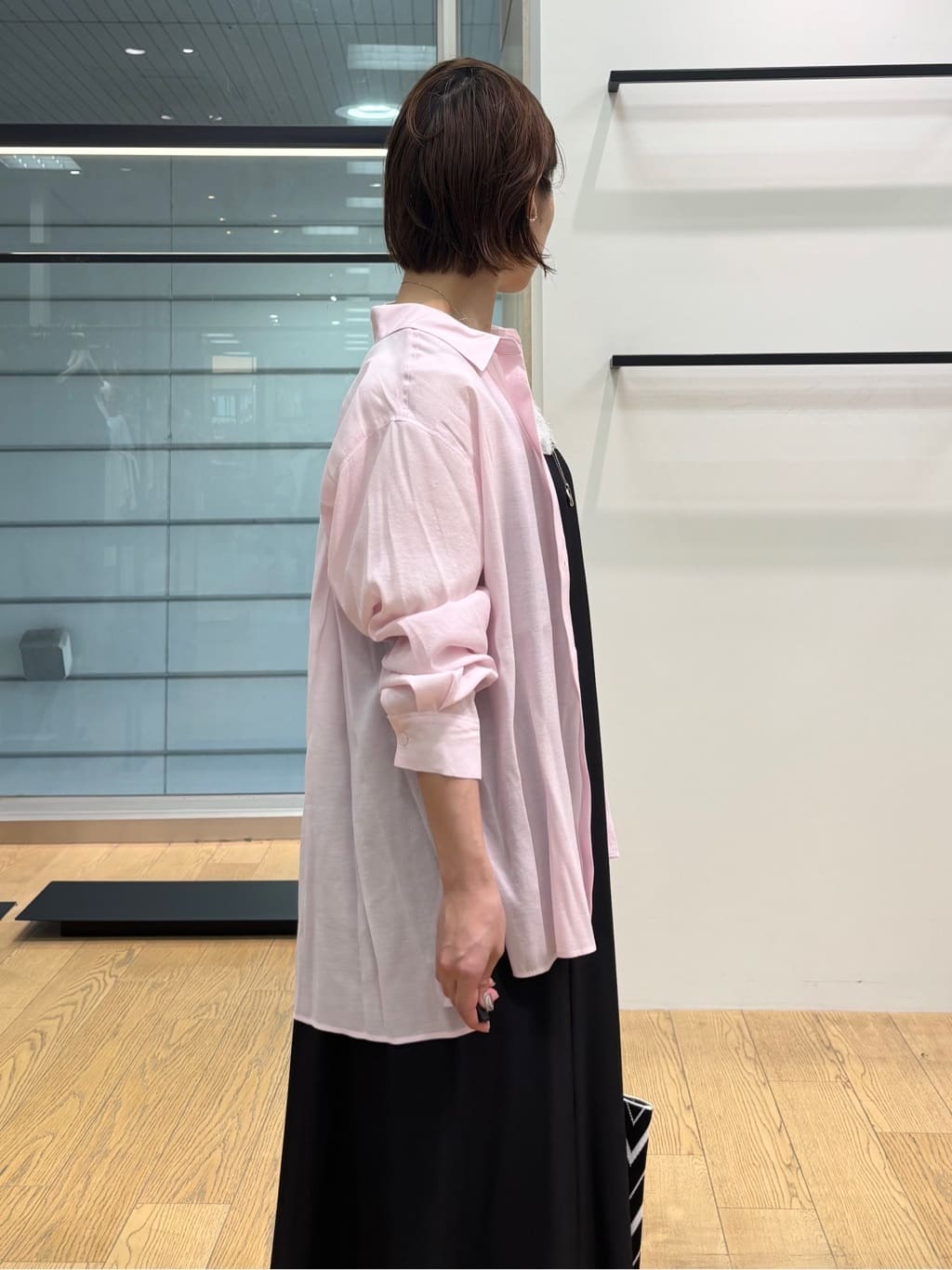 asamiさんの「INDIVI｜【UVケア】エアリージョーゼット キャミワンピース」を使ったコーディネート