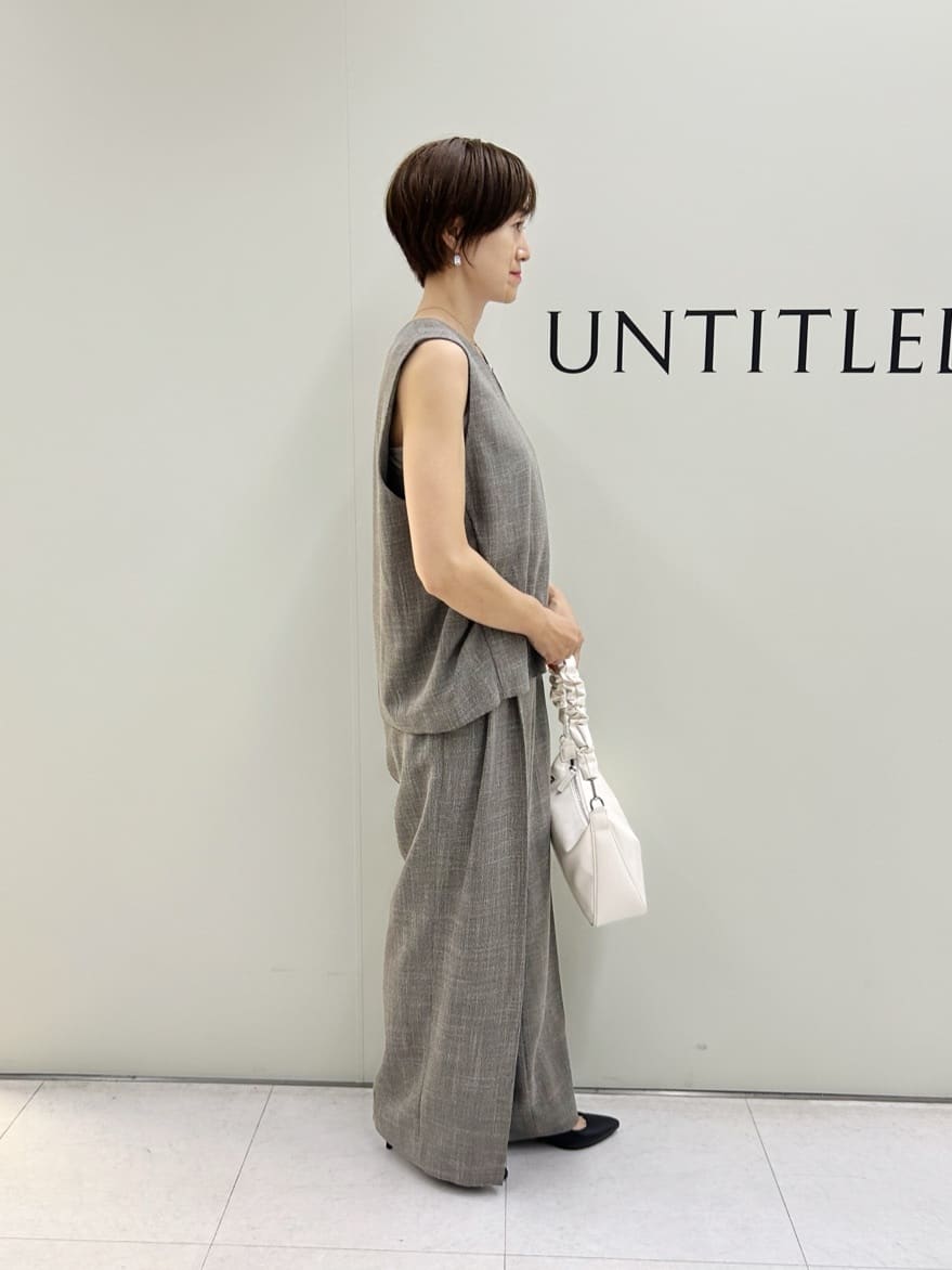Mikiさんの「UNTITLED｜【セットアップ可/洗える】梳毛調合繊Vネックベスト」を使ったコーディネート