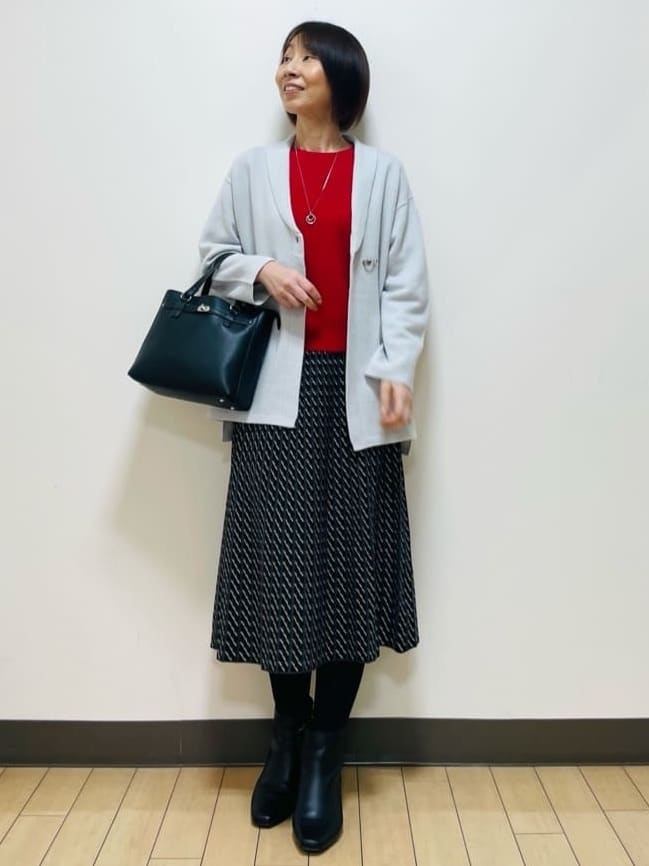 Riiさんの「Reflect｜【ライトアウター／気軽な羽織に◎】オフボディカーディガン」を使ったコーディネート