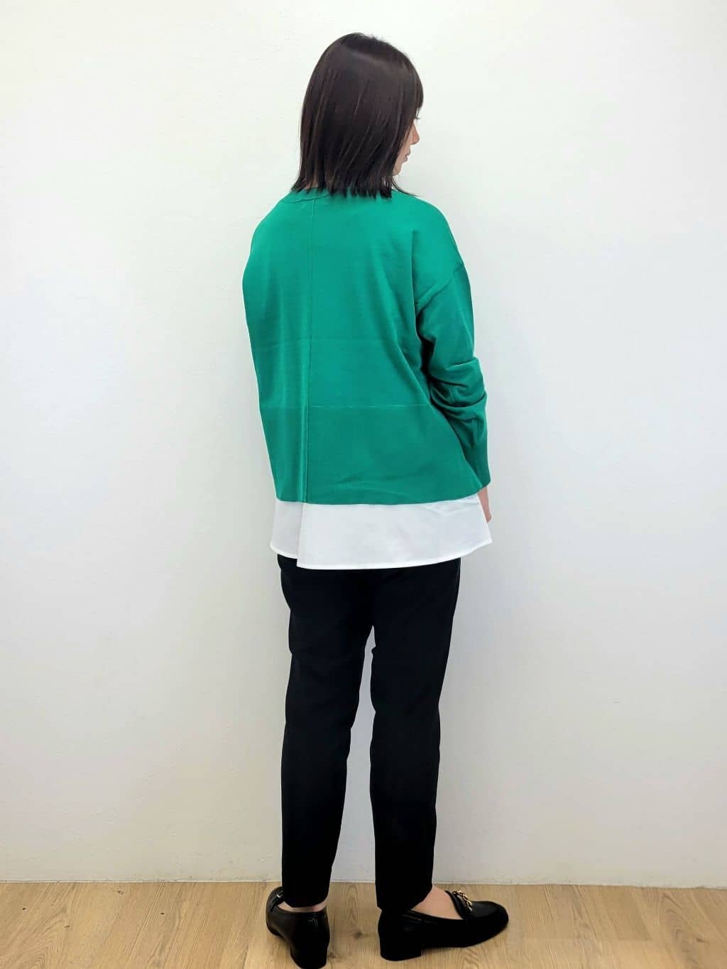 LISAさんの「OPAQUE.CLIP｜《ツインセット》リラクシーサイドスリットニット&times;ドッキングタンク【洗濯機洗い可】」を使ったコーディネート
