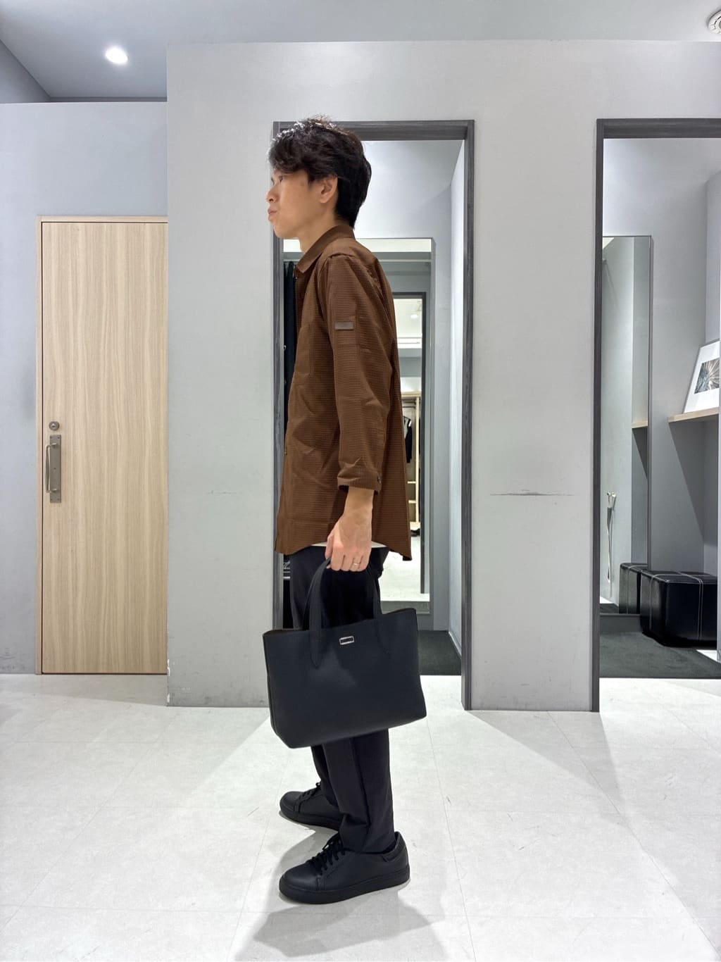 わいずみさんの「TAKEO KIKUCHI｜【COOL CITY WEAR】DotAir（R）サッカー シャツ」を使ったコーディネート