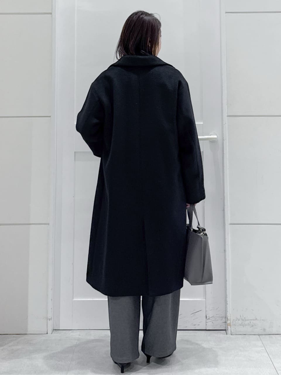 yuka.aさんの「OPAQUE.CLIP｜カシミヤブレンドウールチェスターコート」を使ったコーディネート