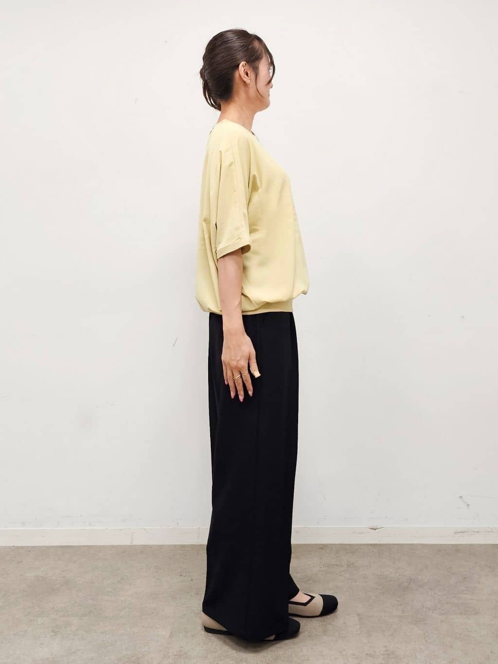 ゆゆさんの「SHOO･LA･RUE｜【洗濯後しわになりにくい】さらっとタッチの 5分袖ドルマンブラウス」を使ったコーディネート