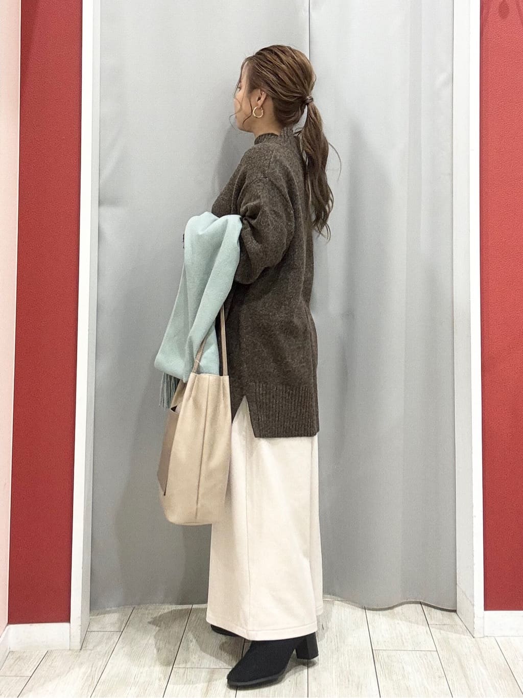 shioさんの「SHOO･LA･RUE｜【S-LL】ゆるシルエットな メランジタートルニット」を使ったコーディネート