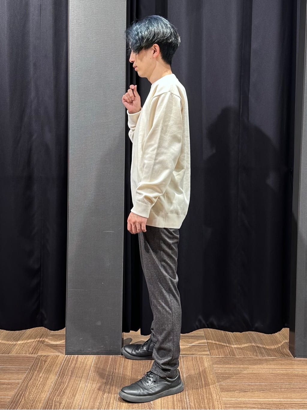 tomoyaさんの「THE SHOP TK｜【触れるたびに心地良い】ライトモールニット　洗濯機OK/ユニセックスでおすすめ！」を使ったコーディネート