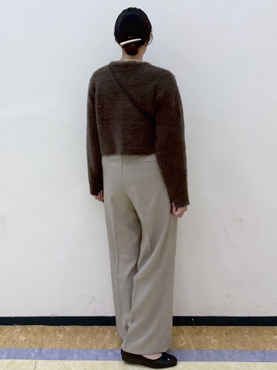 akariさんの「OPAQUE.CLIP｜ストレッチタックワイドパンツ／セットアップ対応可【洗濯機OK】」を使ったコーディネート