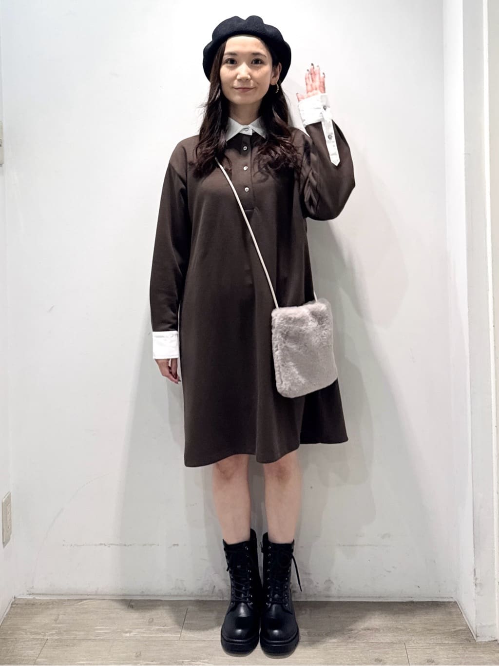 yuicciさんの「OPAQUE.CLIP｜ポロ衿配色ミニワンピース【洗濯機OK】」を使ったコーディネート
