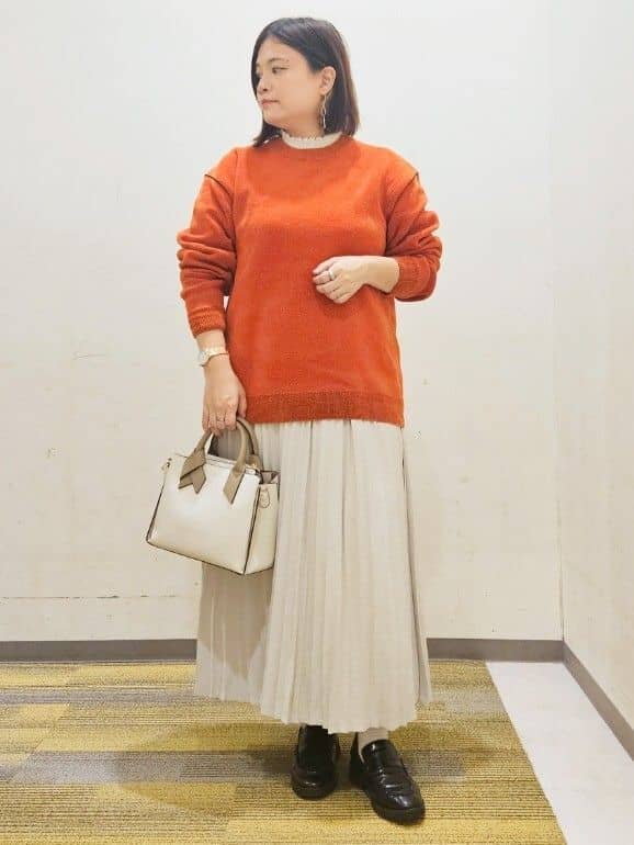 okayuさんの「THE SHOP TK｜纏うだけで大人上品 シャギーチェスターハーフコート」を使ったコーディネート