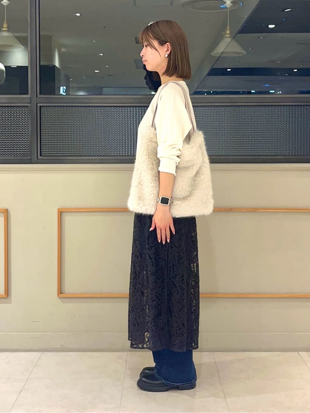 kumiさんの「INDIVI｜【洗える／体型カバー】美シルエットニット」を使ったコーディネート