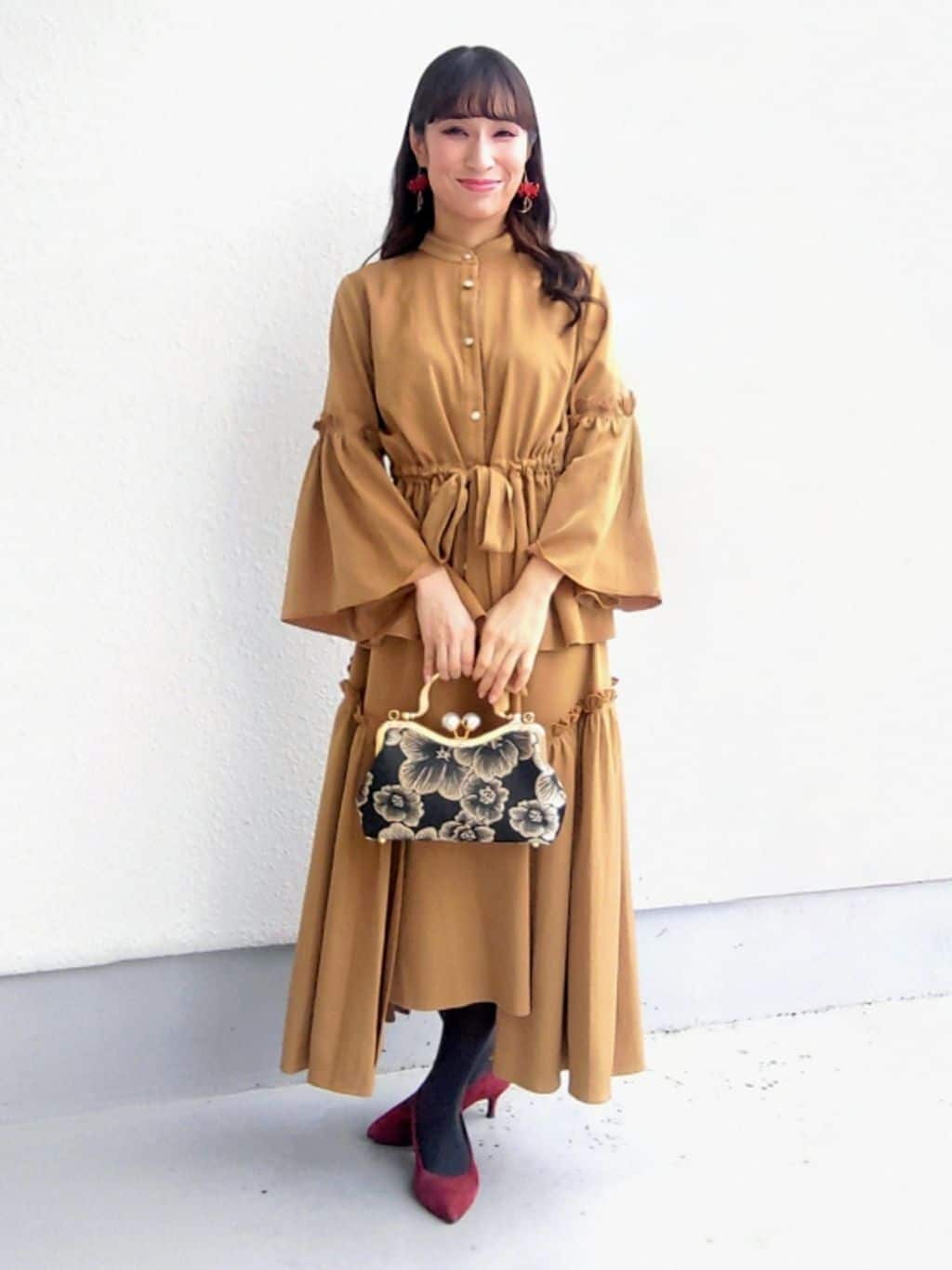 keinaさんの「SunaUna｜【COLLECTION LINE】フレアスリーブブラウス」を使ったコーディネート