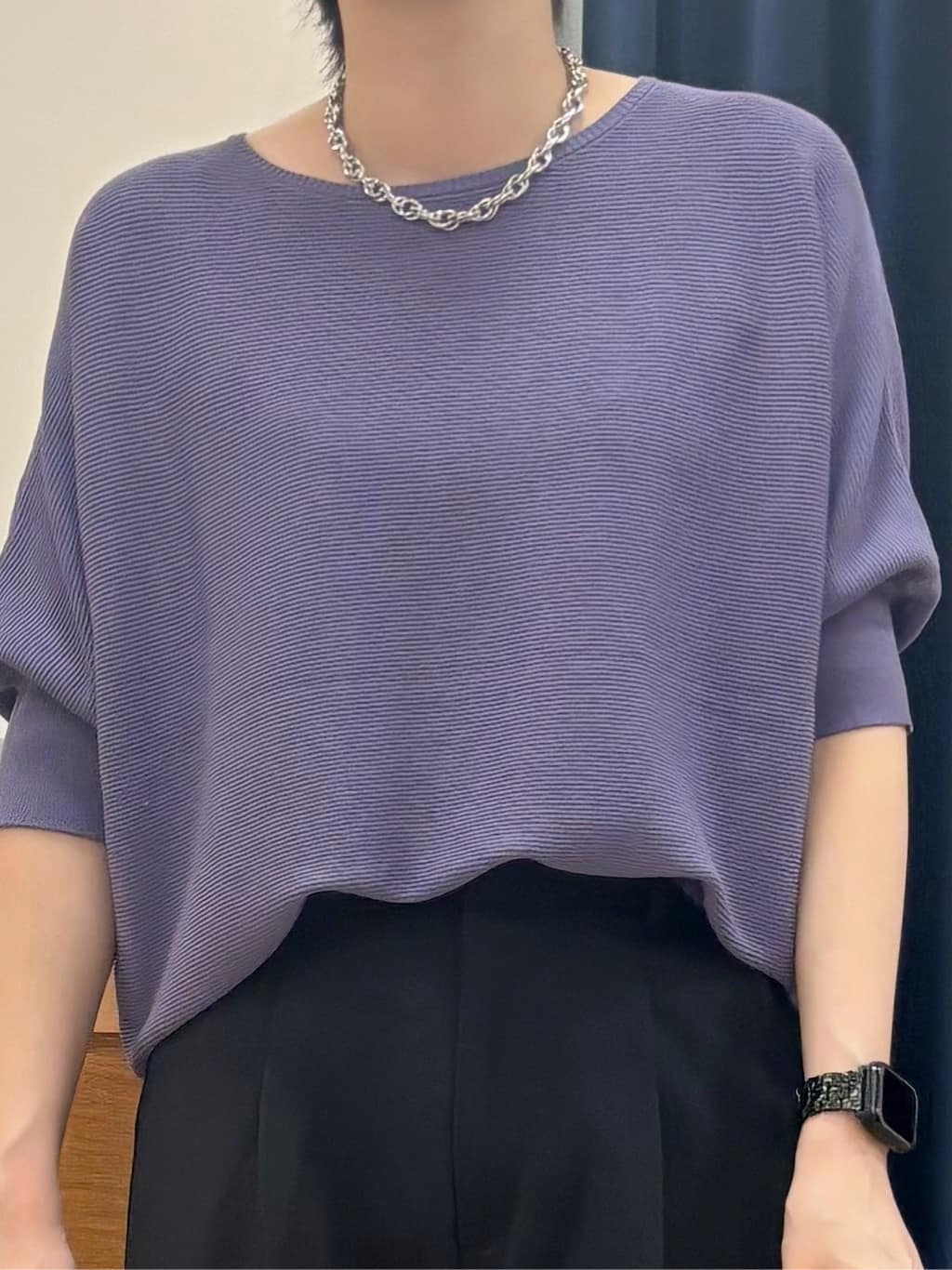 しばさんの「THE SHOP TK｜【美脚見え】タックワイドパンツ【セットアップ可】」を使ったコーディネート