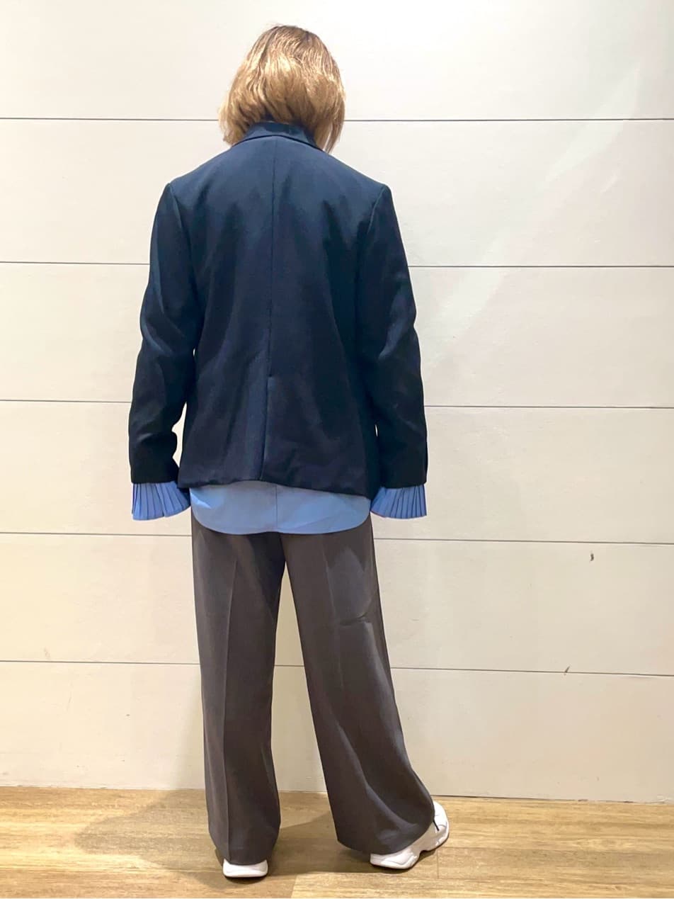 Ryoさんの「THE SHOP TK｜【今羽織るなら】ダブルブレストジャケット【セットアップ可/洗える】」を使ったコーディネート